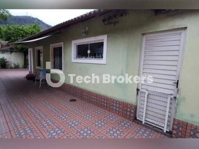 #CA0027 - Casa para Venda em Rio de Janeiro - RJ - 2