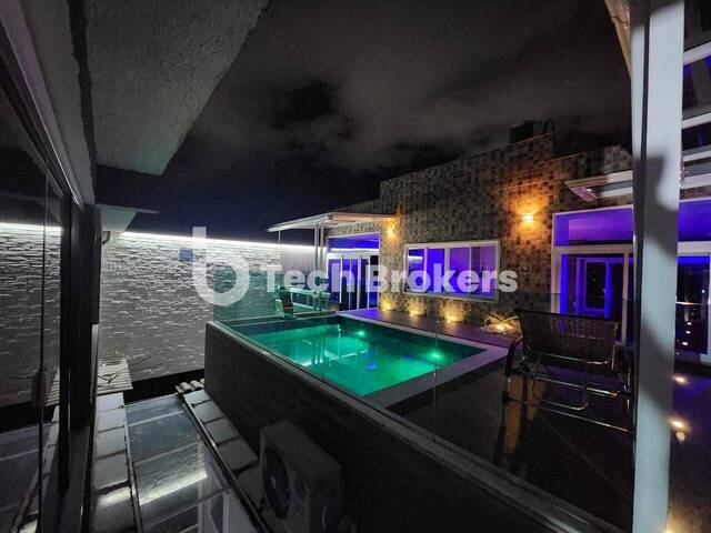 Casa para Venda em Rio de Janeiro - 3
